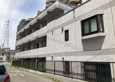 【現況写真】 | ワコーレ町田 | 景色重視でお家選ぶをするとスーパーが遠い！学校が遠い！など生活をするうえで利便性で困ることもあります。まず一度現地を見学する際に、周辺の施設などがあるかを確認し、暮らし始めた後のことを想像しましょう。