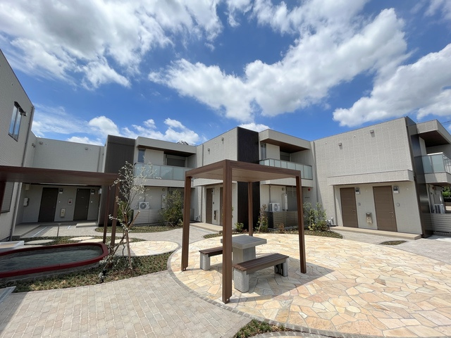 藤沢市円行の賃貸マンションの外観|築浅２０２２．７完成　旭化成の子育て共感住宅『ＢＯＲＩＫＩ』