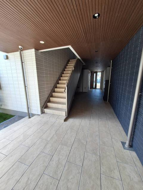 藤沢市鵠沼海岸７丁目の賃貸マンションのロビー