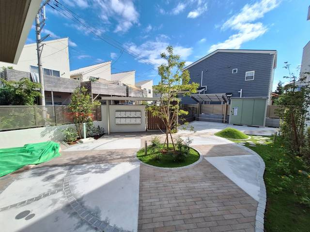 藤沢市鵠沼海岸７丁目の賃貸マンションのロビー