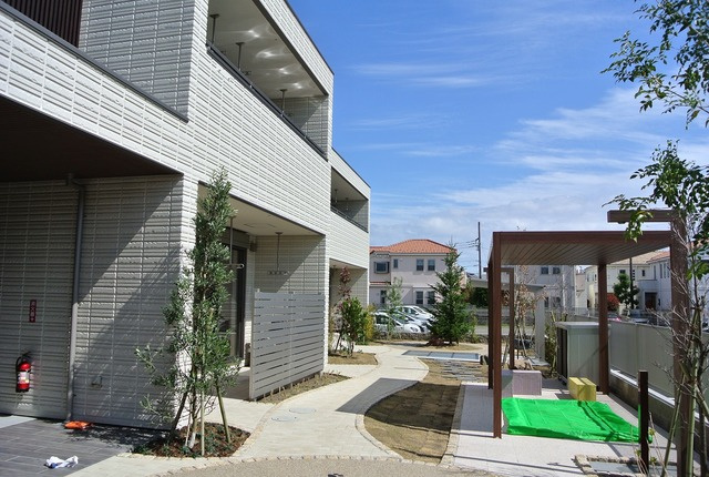 藤沢市本鵠沼４丁目の賃貸マンションのエントランス|旭化成の子育て共感賃貸マンションＢＯＲＩＫＩ