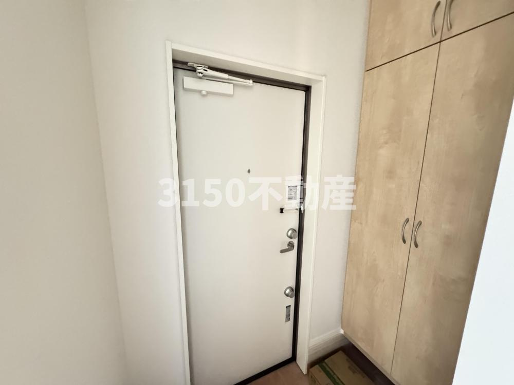 ノーブルコート　C棟の玄関