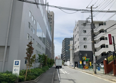 【展望】 | スターハイツ相模大野駅前 | 景色重視でお家選ぶをするとスーパーが遠い！学校が遠い！など生活をするうえで利便性で困ることもあります。まず一度現地を見学する際に、周辺の施設などがあるかを確認し、暮らし始めた後のことを想像しましょう。