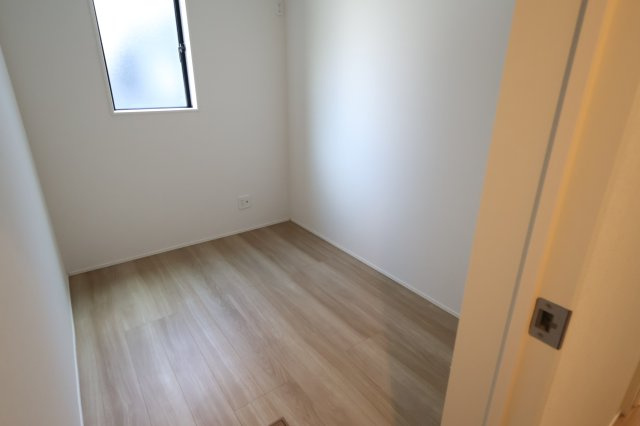 《仲介手数料無料》桜区西堀７丁目22-33(1号棟)新築一戸建てグラファーレの収納|撮影日 2025年9月25日 13:00 晴れ