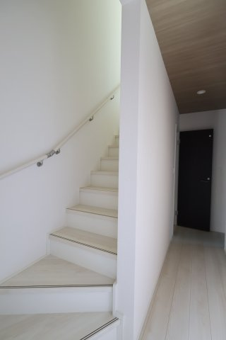 《仲介手数料無料》桜区西堀７丁目22-33(4号棟)新築一戸建てグラファーレの内装|撮影日 2025年9月25日 13:00 晴れ