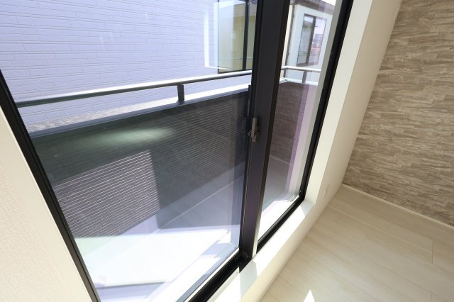 《仲介手数料無料》桜区西堀７丁目22-33(4号棟)新築一戸建てグラファーレのバルコニー|撮影日 2025年9月25日 13:00 晴れ