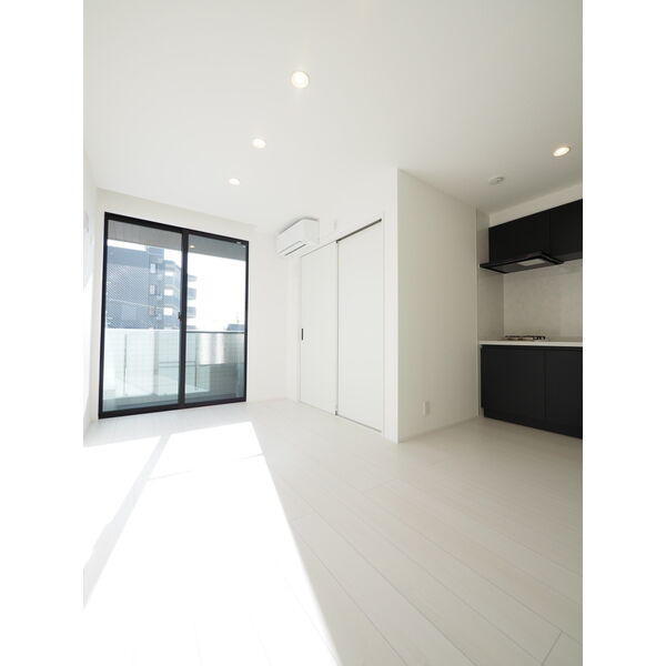 GRANDBLUE nagasukaⅡ　名古屋市賃貸　仲介手数料無料の居間・リビング