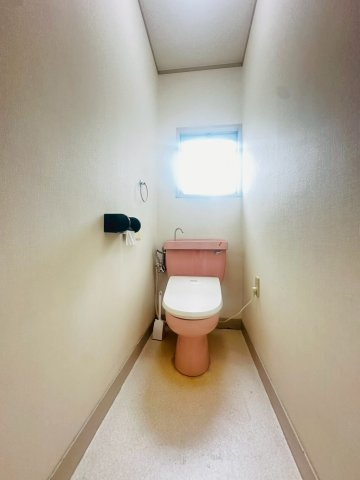 多井畑貸家のトイレ