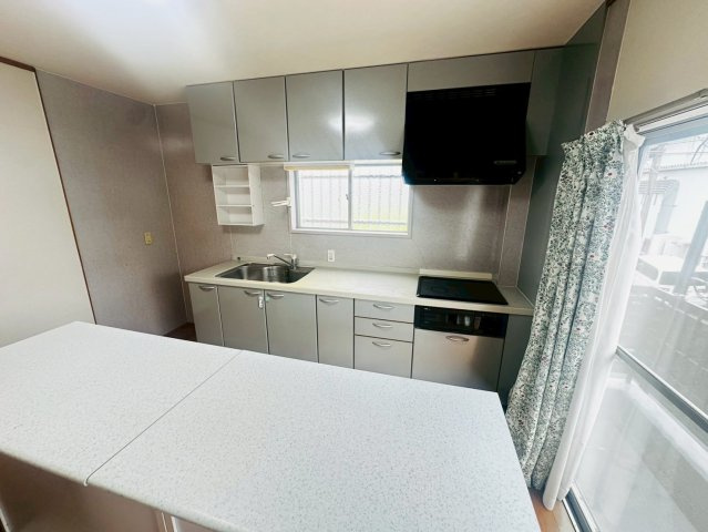 多井畑貸家のキッチン