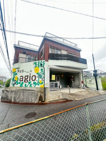 多井畑貸家の外観