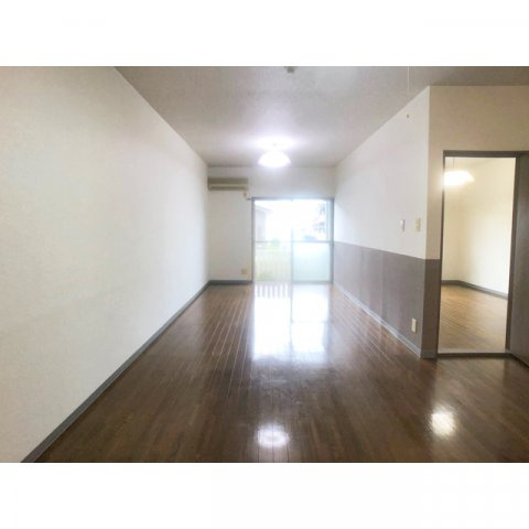 IZUMIX・2Bの居間・リビング|ゆったり過ごせる居間です