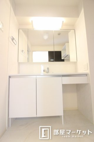 【洗面所】 | ユイマール浄水 | 同型タイプ