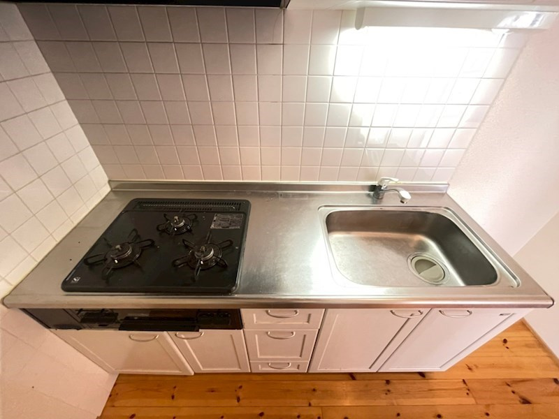 サンビルダー王子ウエストのキッチン