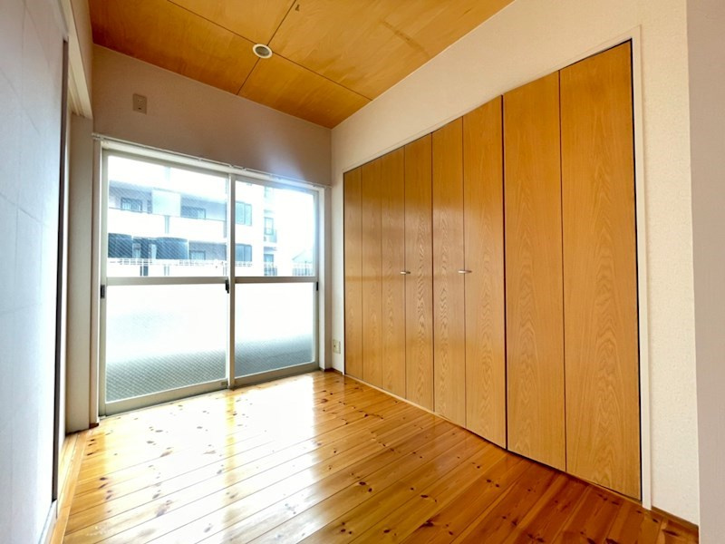 サンビルダー王子ウエストの寝室