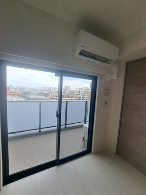 【居間・リビング】 | ネストピア西新Ⅲ | 別号室の写真になります。現況優先。