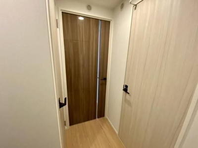 【玄関】 | エスポワール筑紫通り | 別号室の写真になります。現況優先。