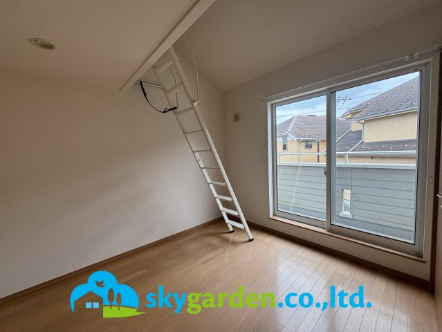 平塚市めぐみが丘1丁目　中古戸建の子供部屋