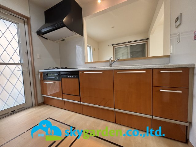 平塚市めぐみが丘1丁目　中古戸建のキッチン