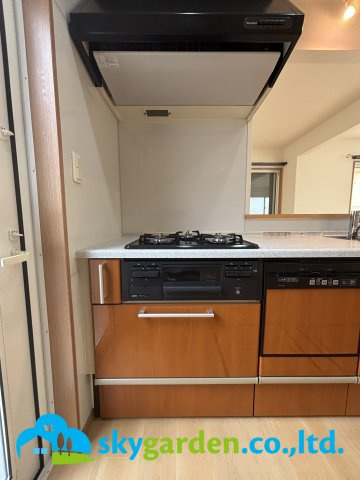 平塚市めぐみが丘1丁目　中古戸建のキッチン