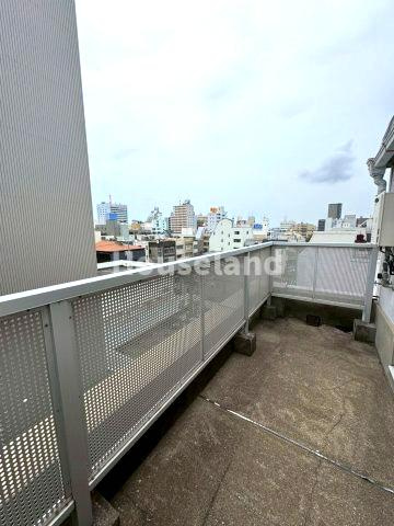 フューチャー本町のバルコニー