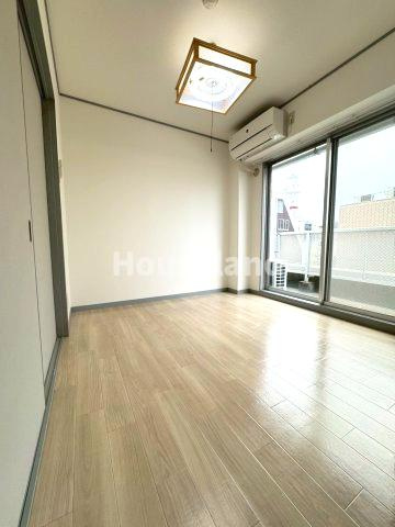 フューチャー本町の洋室