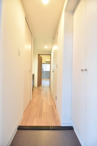 大阪市都島区網島町の賃貸マンションの玄関