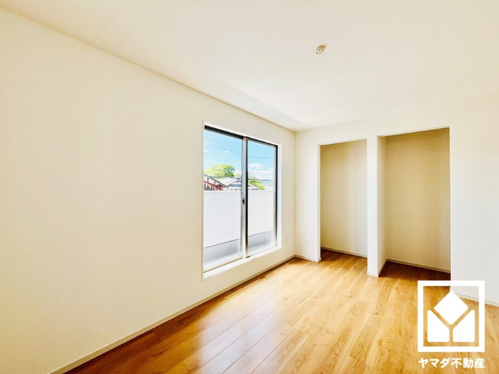 伏見区日野西大道町　２期　１号地の寝室