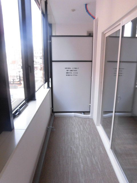 聖－ソレイユビル（住居）のバルコニー