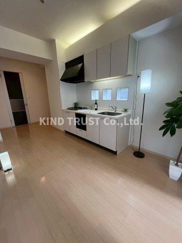 ZEUS20XXの居間・リビング|おしゃれなリビングです