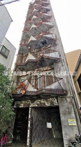 ZEUS20XXの外観|落ち着いた雰囲気の外観です