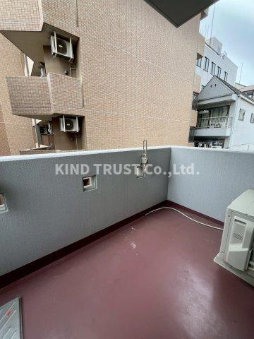 ZEUS20XXのバルコニー|落ち着いた時間を過ごせるバルコニーです