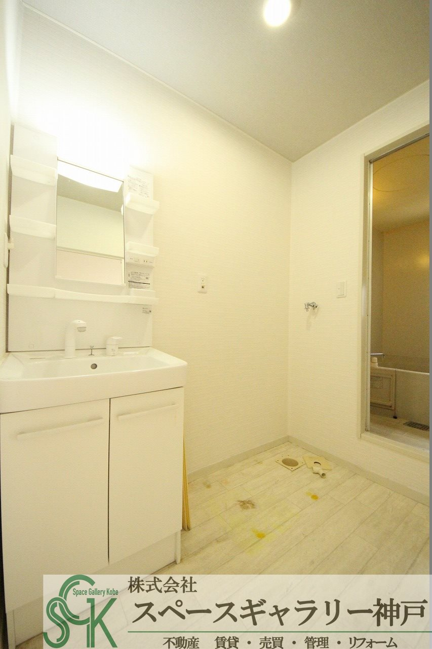 サンガーデン衣笠2の洗面所|※お部屋により仕様が異なる場合があります※