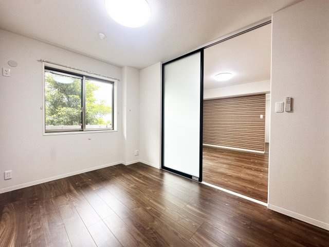 ベレオ昭和　B棟の居間・リビング|使いやすいリビングです