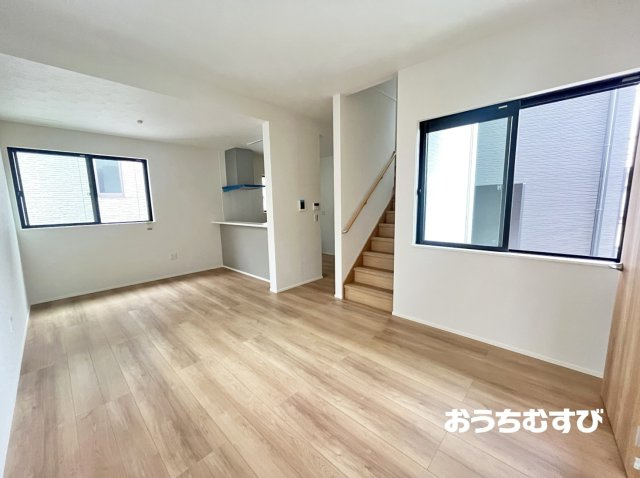 尾張旭市桜ケ丘の洋室