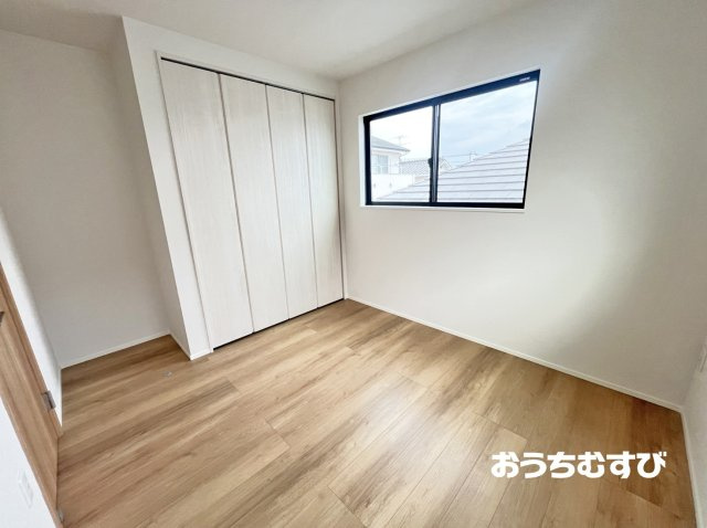 尾張旭市桜ケ丘の洋室