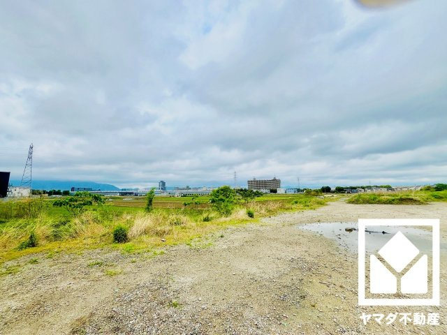 伏見区久我御旅町　E号地の外観