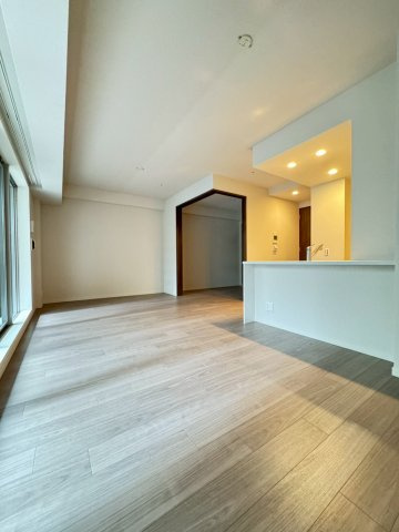 ワコーレ神戸トアプレミアムの居間・リビング