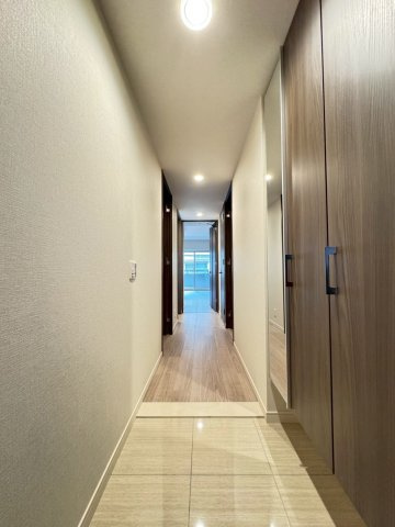 ワコーレ神戸トアプレミアムの玄関