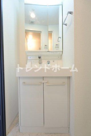 LAV心斎橋WESTの独立洗面台|選べる家電プランあり！！