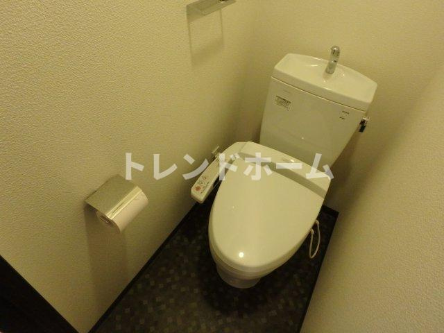 LAV心斎橋WESTのトイレ|選べる家電プランあり！！