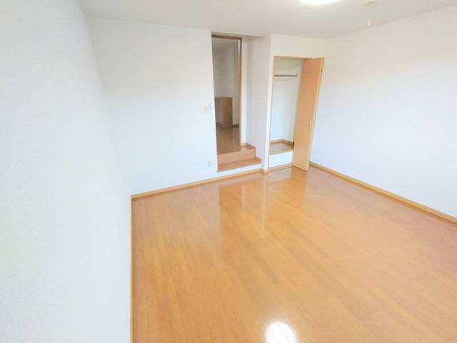 ＨＩＬＬＳ　ＫＯＢＡＹＡＳＨＩⅡの寝室