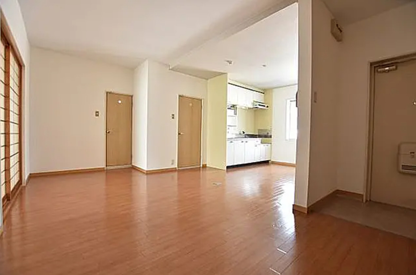 大阪市住吉区山之内3丁目　一棟マンションの居間・リビング