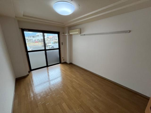 ウィンドミル　ケイの内装|洋室