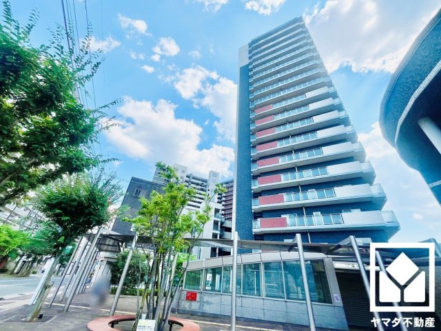 パデシオン六地蔵ザ・タワーレジデンスの外観