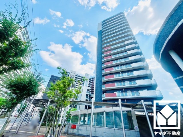 パデシオン六地蔵ザ・タワーレジデンスの外観