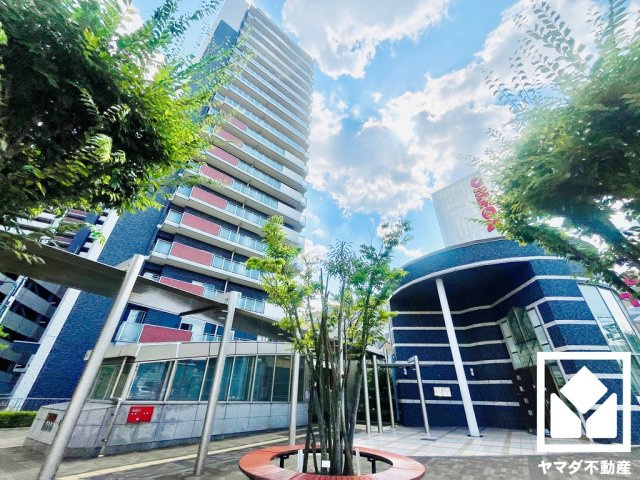 パデシオン六地蔵ザ・タワーレジデンスの外観