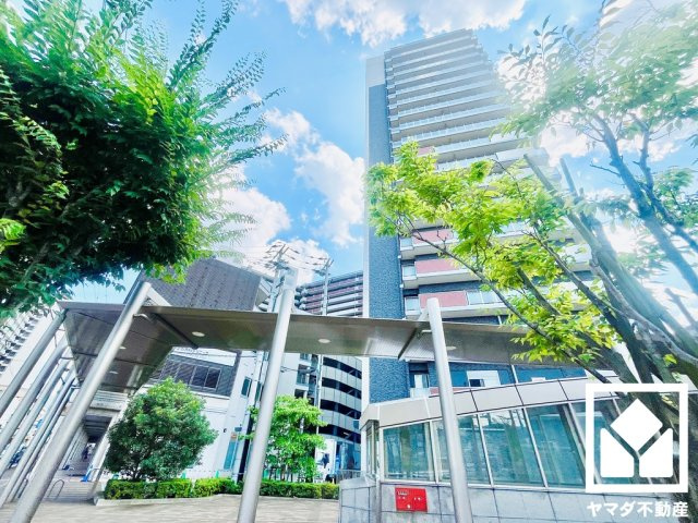 パデシオン六地蔵ザ・タワーレジデンスの外観