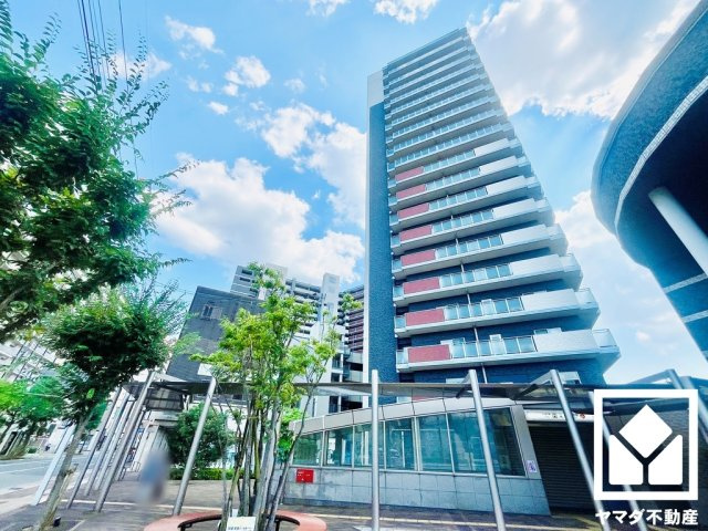 パデシオン六地蔵ザ・タワーレジデンスの外観