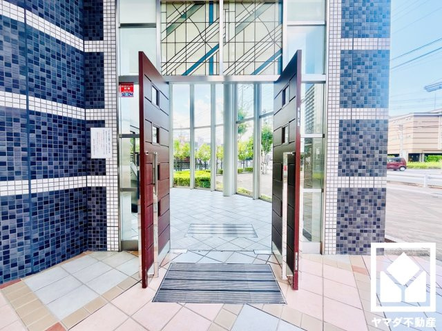 パデシオン六地蔵ザ・タワーレジデンスのエントランス