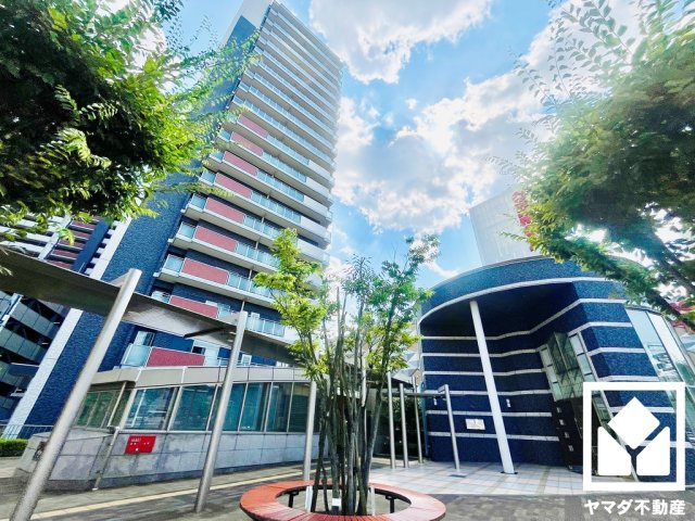 パデシオン六地蔵ザ・タワーレジデンスの外観